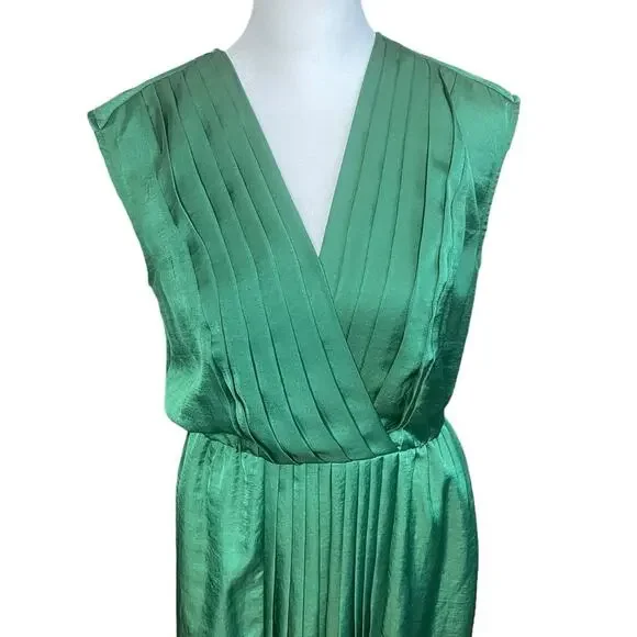 Talbots Womens Midi Dress Emerald Green Size 4 Sleeveless V-Neck Pleated Pockets - Picture 2 of 10
